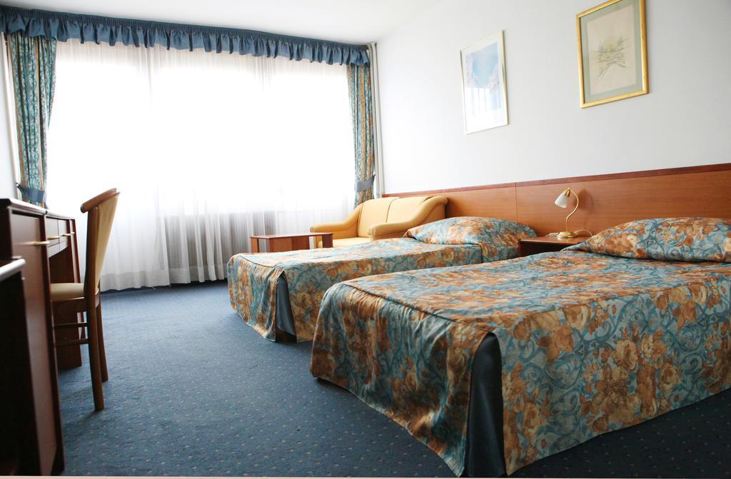 Hotel Novi 3*